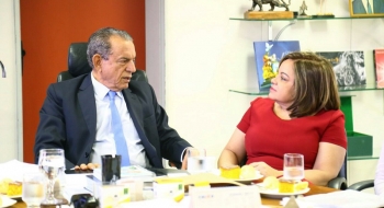 Iris Rezende se reúne com representante da Caixa para retomar repasses do BRT